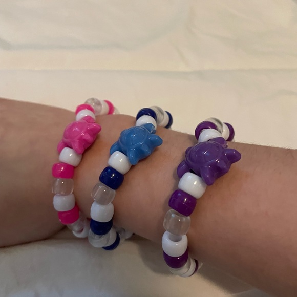 Turtle Kandi  🐢🤍 - Picture 6 of 12